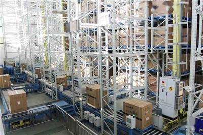 爭先創(chuàng)優(yōu) | 6道工序只留一人操作!這個(gè)智慧工廠顛覆傳統(tǒng)